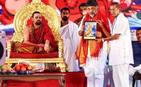 ಧರ್ಮ ಕಾರ್ಯಗಳ ಮೂಲಕ ಶೃಂಗೇರಿ ಮಠ ಮುಂಚೂಣಿಯಲ್ಲಿದೆ: ಡಿಸಿಎಂ ಡಿ. ಕೆ. ಶಿವಕುಮಾರ್