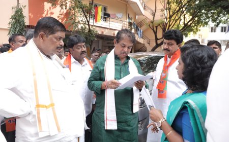 ಸದನ ಆರಂಭಕ್ಕೆ ಮುನ್ನ ರೇಷನ್‌ ಕಾರ್ಡ್‌ ವಾಪಸ್‌ ನೀಡಿ, ಇಲ್ಲದಿದ್ದರೆ ತೀವ್ರ ಹೋರಾಟ:  ಪ್ರತಿಪಕ್ಷ ನಾಯಕ ಆರ್‌.ಅಶೋಕ