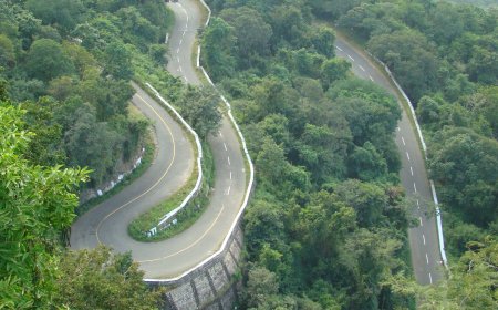 ಬೆಂಗಳೂರು-ಮಂಗಳೂರು ಹೈಸ್ಪೀಡ್‌ ಕಾರಿಡಾರ್‌   ಶಿರಾಡಿ ಘಾಟಿಯಲ್ಲಿ ರೈಲು-ಹೆದ್ದಾರಿ ಅಭಿವೃದ್ಧಿಗೆ ಕೇಂದ್ರ ಸರ್ಕಾರದಿಂದ ತಜ್ಞರ ಜಂಟಿ ಸಮಿತಿ ರಚನೆ: ಕ್ಯಾ.ಚೌಟ