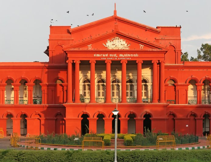 ಶೃಂಗೇರಿ ಕ್ಷೇತ್ರದ ಅಂಚೆ ಮತಪತ್ರಗಳ ಮರುಪರಿಶೀಲನೆಗೆ ಹೈಕೋರ್ಟ್ ಆದೇಶ