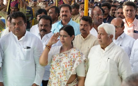 ಸುಧಾಕರ್ ಗೆ ಅಂತಿಮ ನಮನ ಸಲ್ಲಿಸಿದ ಲಕ್ಷ್ಮೀ ಹೆಬ್ಬಾಳಕರ್