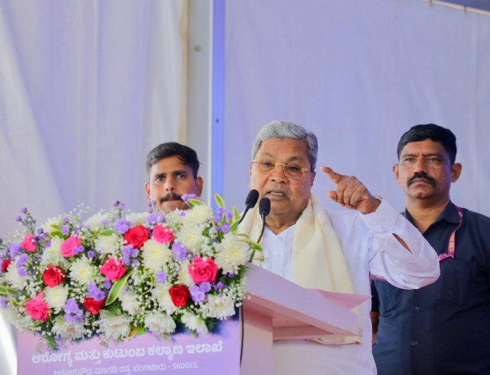 ಪ್ರಧಾನಿ ಮೋದಿಯಿಂದ ಜನಸಾಮಾನ್ಯರ ಲೂಟಿ: ಸಿದ್ದರಾಮಯ್ಯ