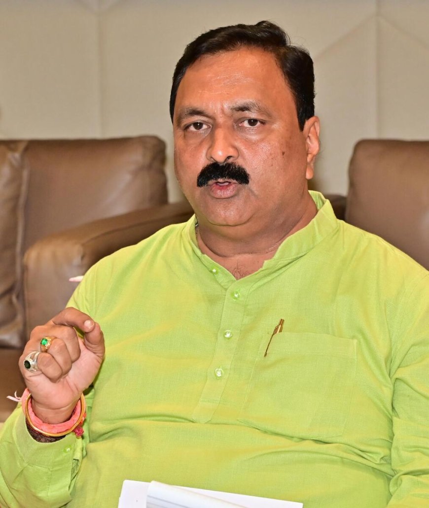 ಜಾತಿ ವಿಷ ಬೀಜ ಬಿತ್ತಲು ಹೊರಟ ಸರ್ಕಾರ: ಮಹೇಶ್ ಟೆಂಗಿನಕಾಯಿ