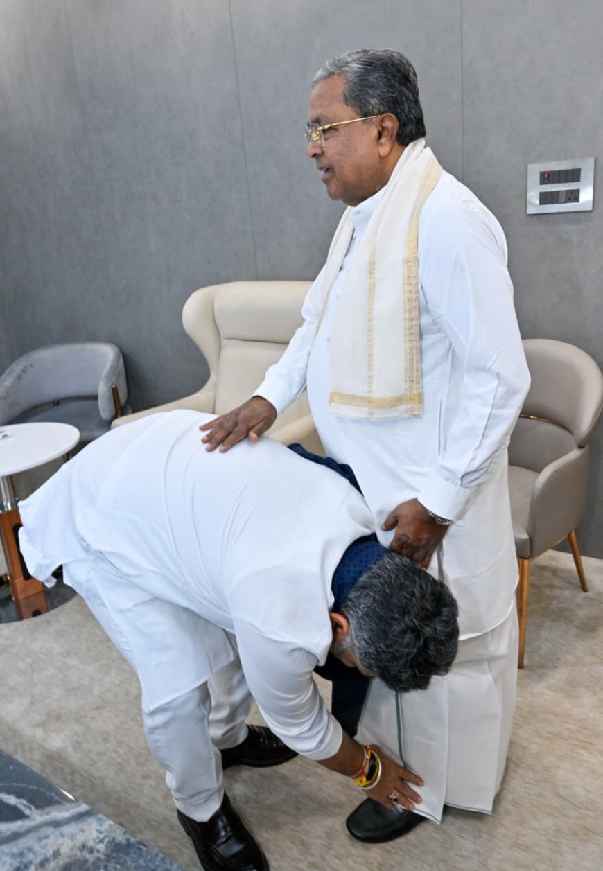 ರಾಜೀನಾಮೆ ನೀಡಿದ ಸಿದ್ದರಾಮಯ್ಯ: 'ನನ್ನ ಪಾಲಿಗೆ ಮತದಾರರೇ ದೇವರು, ಅಧಿಕಾರ ಇರಲಿ ಇಲ್ಲದಿರಲಿ ಹೋರಾಟ ನಿಲ್ಲದು'