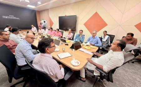 ಎಂಬಿಬಿಎಸ್ ಪದವಿ ಮುಗಿಸಿದ ಕೂಡಲೇ ಸರ್ಕಾರಿ ಆಸ್ಪತ್ರೆಗೆ ನೇರ ನೇಮಕಾತಿ; ಖಾಲಿ ಹುದ್ದೆ ಭರ್ತಿಗೆ ತುರ್ತು ಕ್ರಮ: ಯು.ಟಿ.ಖಾದರ್   