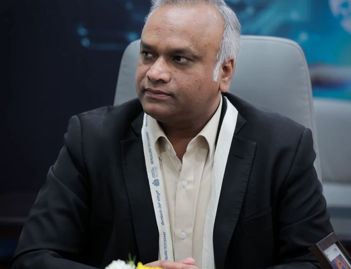 ಮಧ್ಯಪಾನ ಸ್ಥಳ–ಐಡಿ ಇಲ್ಲದಿದ್ದರೆ ಪ್ರವೇಶವಿಲ್ಲ–ಸಚಿವ ಪ್ರಿಯಾಂಕ್ ಖರ್ಗೆ