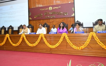 Tumakuru: ಮೇವು ಮತ್ತು ಕುಡಿಯುವ ನೀರಿಗೆ ಯಾವುದೇ ಸಮಸ್ಯೆಯಾಗಬಾರದು: ಡಾ.ಜಿ.ಪರಮೇಶ್ವರ