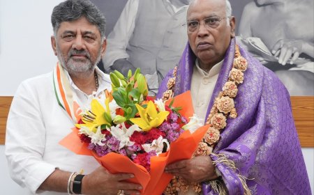 ಸಂಪುಟ-ವಿಸ್ತರಣೆಗೆ-ಕಾಕ್ರೋಚ್-ಕಾಟ..-ದೆಹಲಿಯಲ್ಲಿ-ಕೈ-ಹೋರಾಟ-ತೀವ್ರ,-ಪ್ರಮಾಣ-ವಚನ-ರದ್ದು