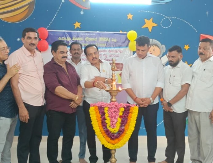 ಬಡವರ ಮಕ್ಕಳು ವಿದ್ಯಾವಂತರಾದರೆ, ಕೆಲವು ಪಕ್ಷದವರಿಗೆ ಭಯ: ಅಶೋಕ್ ರೈ