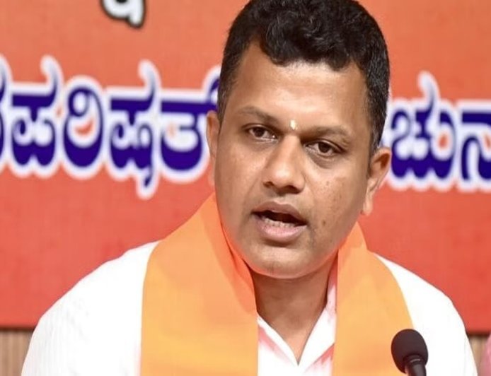 ಬಿ.ಸಿ ರೋಡ್‌ನಲ್ಲಿ ಹಾಡಹಗಲೇ ಯುವತಿಯ ಬರ್ಬರ ಹತ್ಯೆಗೆ ಸಂಸದ ಕ್ಯಾ. ಚೌಟ ದಿಗ್ಭ್ರಮೆ   ಕಠಿಣ ಕಾನೂನು ಕ್ರಮ ಜರುಗಿಸಲು ಪೊಲೀಸ್‌ ಇಲಾಖೆಗೆ ಆಗ್ರಹ