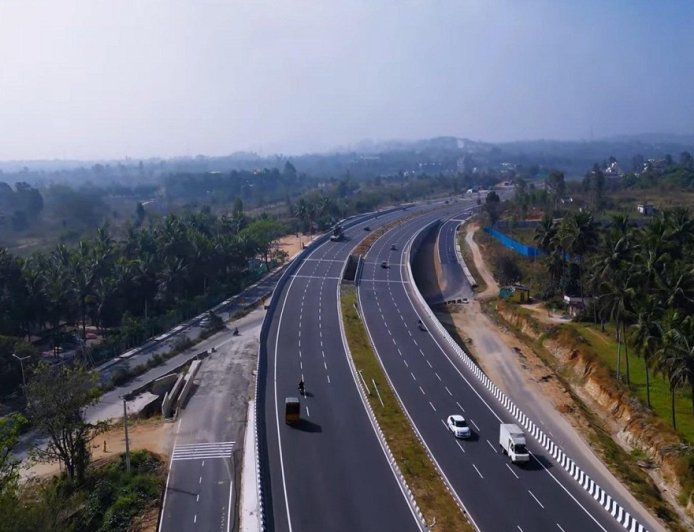 Bengaluru-Mysuru Expressway: ಟೋಲ್ ಶುಲ್ಕ ಏರಿಕೆ.. ಎಷ್ಟಾಗಿದೆ?