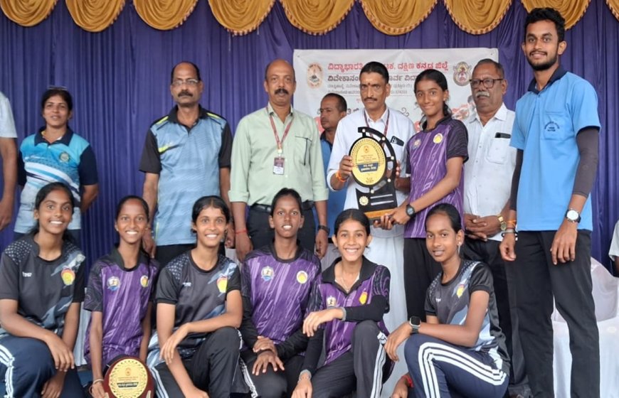 ವಿದ್ಯಾಭಾರತಿ ಜಿಲ್ಲಾಮಟ್ಟದ ಅಥ್ಲೆಟಿಕ್ ಕ್ರೀಡಾಕೂಟದಲ್ಲಿ ಶ್ರೀ ಗಜಾನನ ಆಂಗ್ಲ ಮಾಧ್ಯಮ ಶಾಲೆ ಹನುಮಗಿರಿಯ ವಿದ್ಯಾರ್ಥಿನಿಯರಿಗೆ ಹಲವು ಪ್ರಶಸ್ತಿ