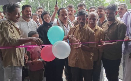 ಪೆರುವಾಯಿ: ನೂತನ ಆಟೋರಿಕ್ಷಾ ತಂಗುದಾಣ ಉದ್ಘಾಟನೆ