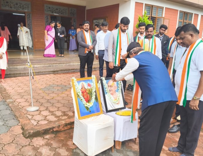ಅಕ್ಷಯ ಸಮೂಹ ಶಿಕ್ಷಣ ಸಂಸ್ಥೆಗಳಲ್ಲಿ 80ನೇ ಸ್ವಾತಂತ್ರ್ಯೋತ್ಸವದ ಸಂಭ್ರಮ