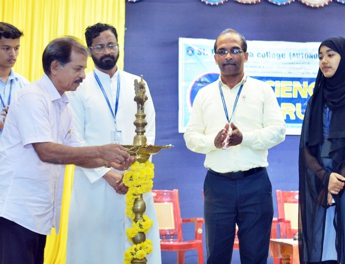 ಸಂತ ಫಿಲೋಮಿನಾ ಕಾಲೇಜು: ಸೈನ್ಸ್ ಫೋರಂ 2026–27ರ ಉದ್ಘಾಟನಾ ಸಮಾರಂಭ
