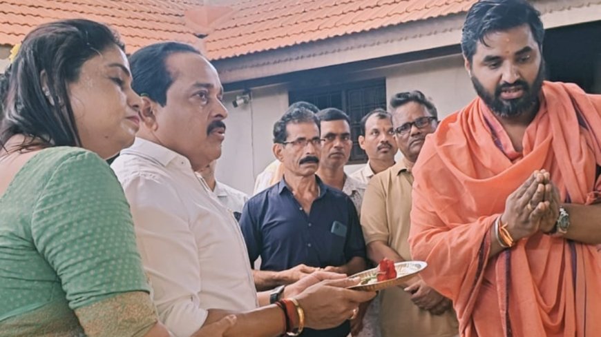ಪುತ್ತೂರು: ಮಹಾಲಿಂಗೇಶ್ವರ ಸನ್ನಿಧಿಗೆ ಶಾಸಕ ಅಶೋಕ್ ಕುಟುಂಬದಿಂದ 100 ಗ್ರಾಂ ಚಿನ್ನ ಸಮರ್ಪಣೆ