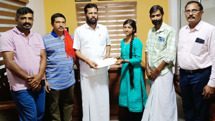 ಪುತ್ತೂರು: ಬಿ.ಫಾರ್ಮಾ ವಿದ್ಯಾರ್ಥಿನಿಗೆ ಪುತ್ತಿಲ ಪರಿವಾರದಿಂದ ನೆರವು