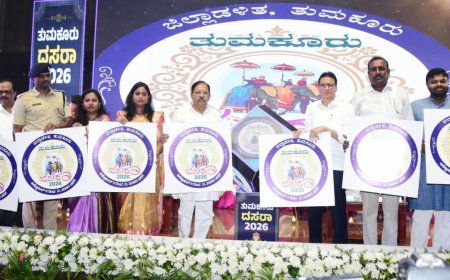Tumakuru Dasara-2026: ಲಾಂಛನ ಬಿಡುಗಡೆಗೊಳಿಸಿದ ಡಿಸಿಎಂ ಡಾ. ಜಿ.ಪರಮೇಶ್ವರ