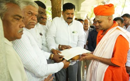 ದಸರಾ ಉದ್ಘಾಟನೆ: ಅಭಿನವ ಗವಿಸಿದ್ದೇಶ್ವರ ಸ್ವಾಮೀಜಿಗೆ ಆಹ್ವಾನ