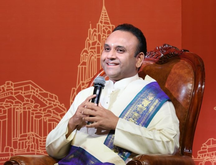 Mangalore Divya Sanje Programme: ದಕ್ಷಿಣ ಕನ್ನಡದಲ್ಲಿ ಶೀಘ್ರ ಉಚಿತ ಎಐ ವಿವಿ& ಉಚಿತ ಆಸ್ಪತ್ರೆ ಸ್ಥಾಪನೆ :ಸದ್ಗುರು ಶ್ರೀ ಮಧುಸೂದನ ಸಾಯಿ