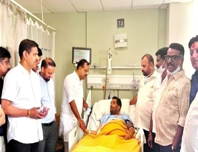 ಡಾ.ಎಂ.ಎನ್.ರಾಜೇಂದ್ರ ಕುಮಾರ್ ಆರೋಗ್ಯ ವಿಚಾರಿಸಿದ ಸಚಿವ ಖಾದರ್: ಶೀಘ್ರ ಗುಣಮುಖರಾಗುವಂತೆ ಹಾರೈಕೆ