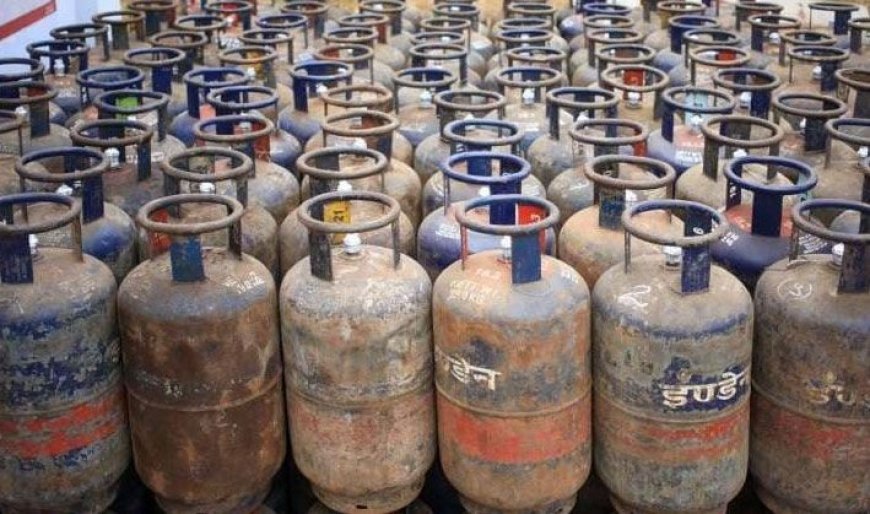 Commercial LPG Cylinder Price: ದೇಶದಲ್ಲಿ ವಾಣಿಜ್ಯ ಸಿಲಿಂಡರ್ ಬೆಲೆ ಏರಿಕೆ.. ಎಷ್ಟು?
