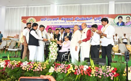 ವಿದ್ಯಾರ್ಥಿವೇತನ ವಿತರಣಾ ಸಮಾರಂಭ: ಡಿಸಿಎಂ ಡಾ.ಜಿ.ಪರಮೇಶ್ವರ ಉದ್ಘಾಟನೆ