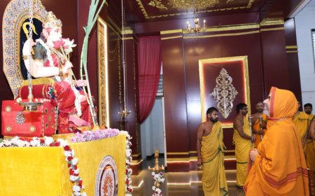 ನವರಾತ್ರಿಯ ಪರ್ವಕಾಲ ದೇವಿಯ ಉಪಾಸನೆಗೆ ಅತ್ಯುತ್ತಮ ಕಾಲ: ರಾಘವೇಶ್ವರ ಶ್ರೀ
