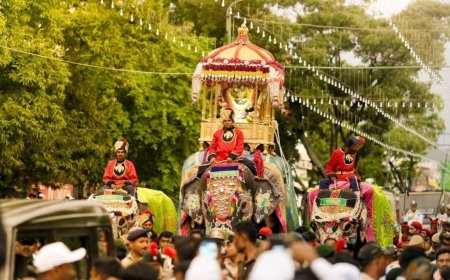 ವಿಶ್ವವಿಖ್ಯಾತ ಜಂಬೂಸವಾರಿಗೆ ಕ್ಷಣಗಣನೆ: ಮಕರ ಲಗ್ನದಲ್ಲಿ ನಂದಿ ಧ್ವಜ ಪೂಜೆ..  ಮೀನ ಲಗ್ನದಲ್ಲಿ ಮೆರವಣಿಗೆಗೆ ಚಾಲನೆ