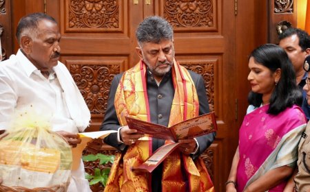 ಅ.29 ರಿಂದ ಹಾಸನಾಂಬ ಉತ್ಸವ: ಸಿಎಂ, ಮಾಜಿ ಸಿಎಂಗೆ ಆಹ್ವಾನ