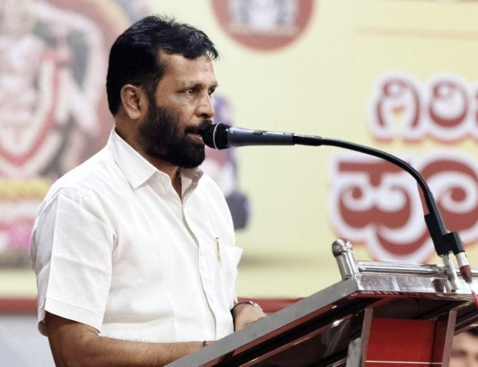 Arun Kumar Puthila: ಬೆಳೆ ವಿಮೆ ಪರಿಹಾರದಲ್ಲಿ ಕಡಿತ, ರೈತರ ಅನುಮಾನಗಳಿಗೆ ಸರ್ಕಾರ ಸ್ಪಷ್ಟನೆ ನೀಡಲಿ.. ಅರುಣ್ ಕುಮಾರ್ ಪುತ್ತಿಲ