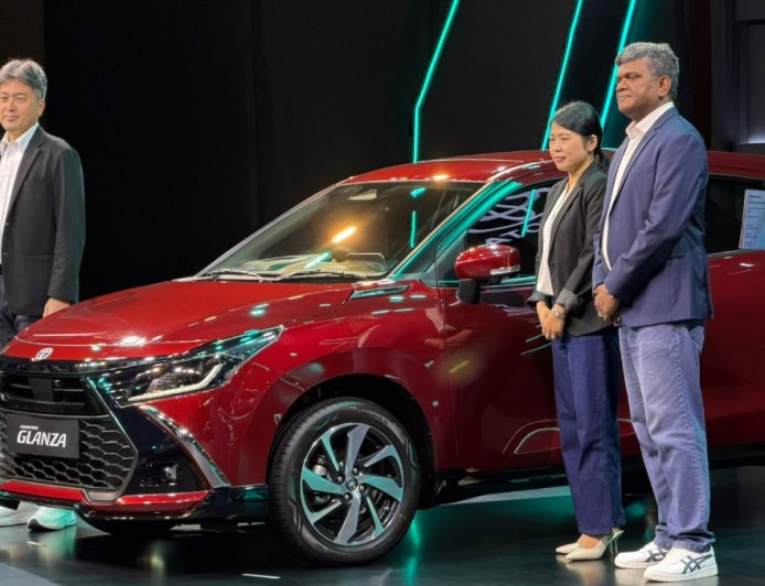 Toyota: 34.47 ಕಿ.ಮೀ ಮೈಲೇಜ್.. ಬರೀ 6.99 ಲಕ್ಷ.. ಹೊಸ ಟೊಯೊಟಾ ಕಾರು ಬಿಡುಗಡೆ