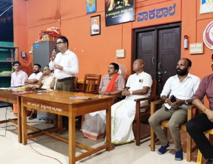 ಗಿರಿಜಾ ಕಲ್ಯಾಣೋತ್ಸವ & ಕೇಸರಿ ಸಂಗಮ ಕಾರ್ಯಕ್ರಮದಲ್ಲಿ ಹಿಂದುಗಳೆಲ್ಲರೂ ಪಾಲ್ಗೊಳ್ಳಬೇಕು: ಡಾ.ಸುರೇಶ್ ಪುತ್ತೂರಾಯ