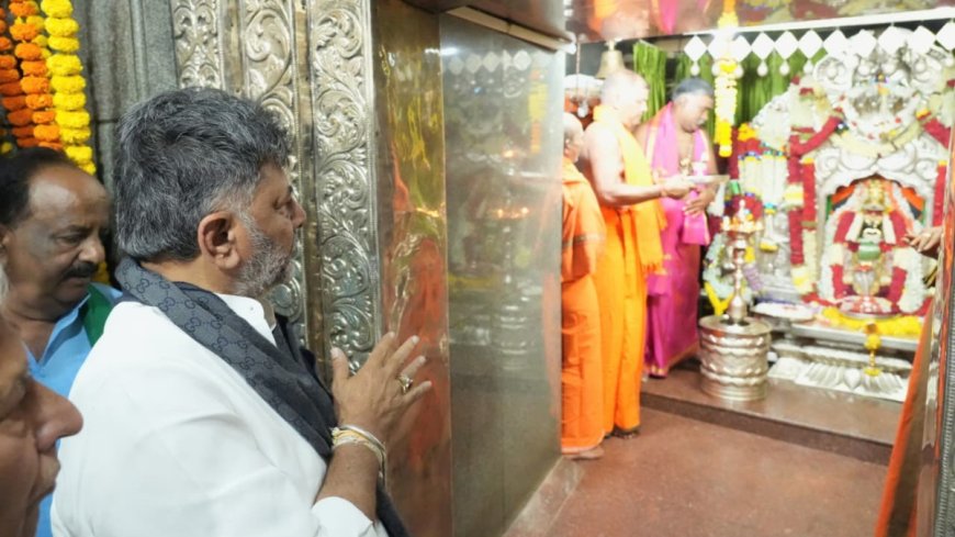 ಬೆಳಗಾವಿ: ರೇಣುಕಾ ಯಲ್ಲಮ್ಮ ದೇಗುಲಕ್ಕೆ ಸಿಎಂ ಭೇಟಿ